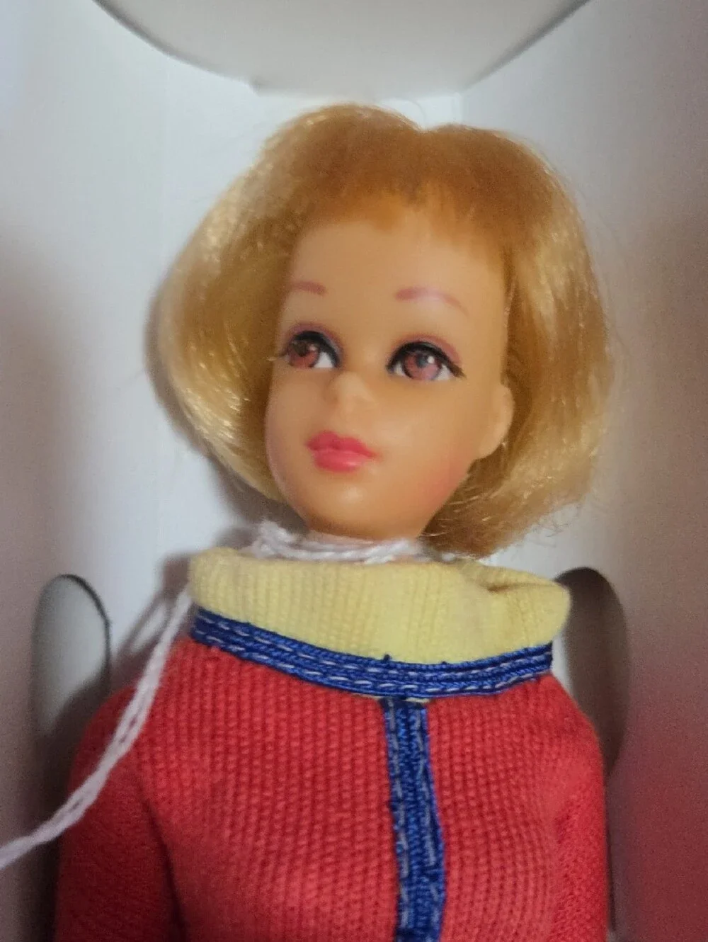 Mattel 1960's Happening Francie Doll Blonde. Barbies Friend Bendable Knees